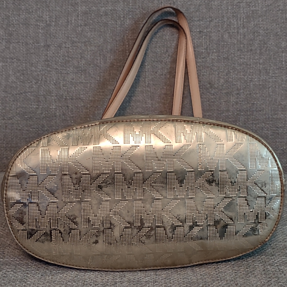 Firm Final price!*MK logo golden tote - Picture 2 of 11